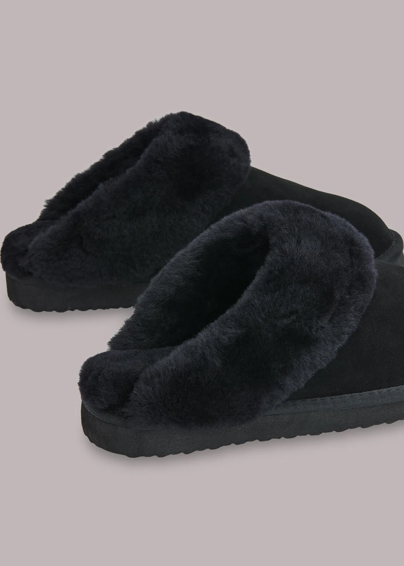 Black Emilia Cuff Slipper