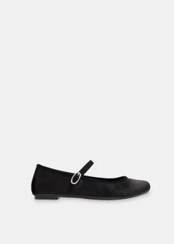 Black Hai Honoree Shoe