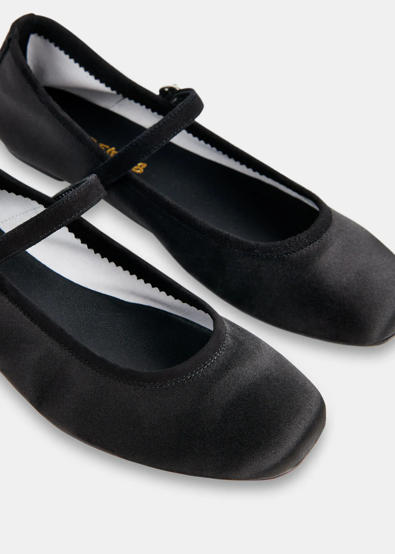 Black Hai Honoree Shoe