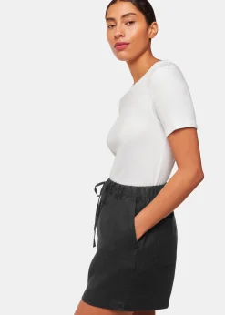 Black Linen Elasticated Short