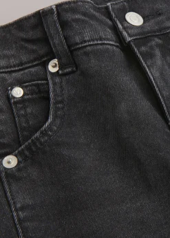Black Stretch Barrel Leg Jean
