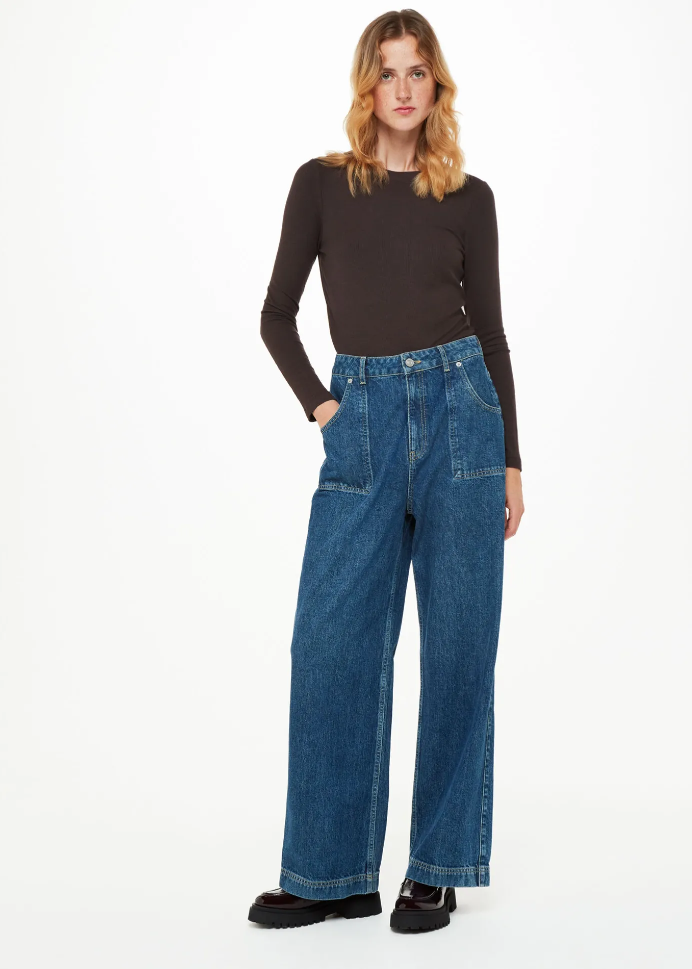 Brown Essential Ribbed Crew