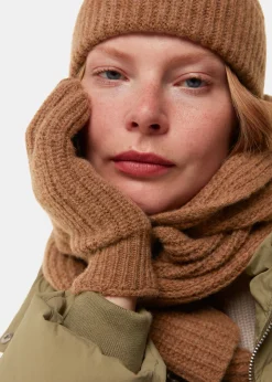Camel Lambswool Gloves