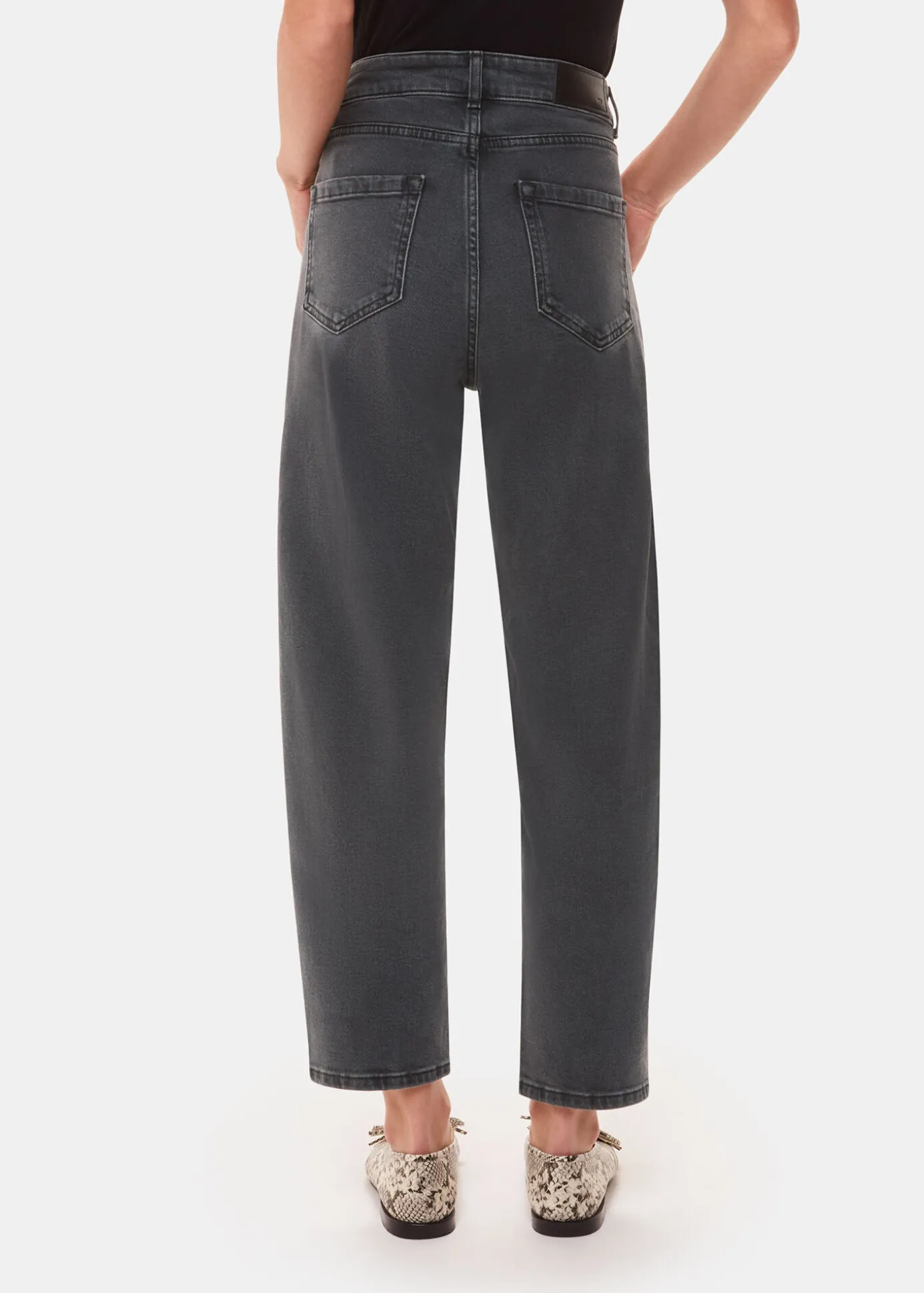Grey Stretch Barrel Leg Jean