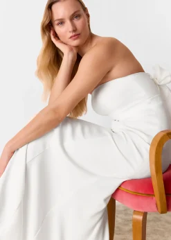 Ivory Ellis Strapless Wedding Dress