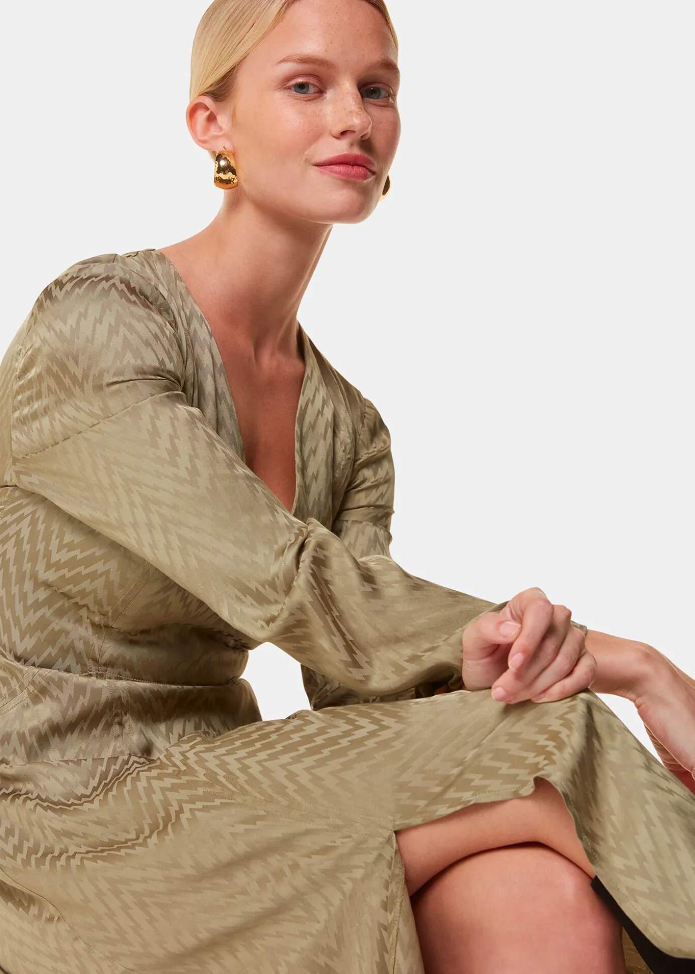 Khaki Jacquard Zig Zag Print Dress