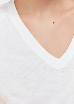 White Willa V-Neck Cap Sleeve Tee